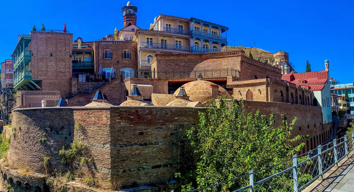 Tbilisi Walking Tour Including Cable Car Ride and Traditional Bakery - Image 7